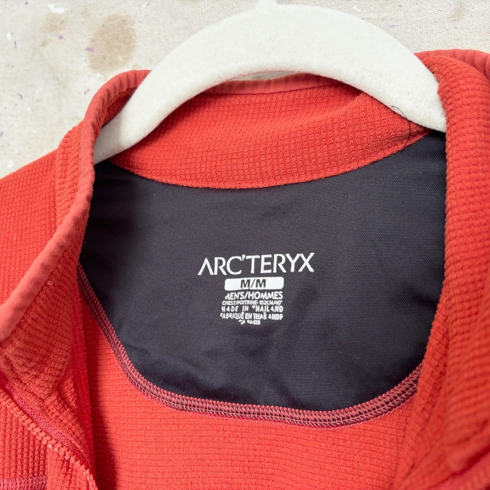 Arc'teryx Delta LT Jacket - Picture 2 of 6